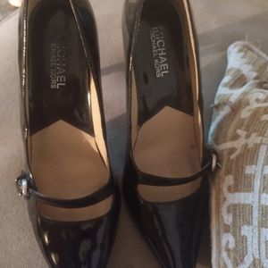 Michael Kors black buckle heel